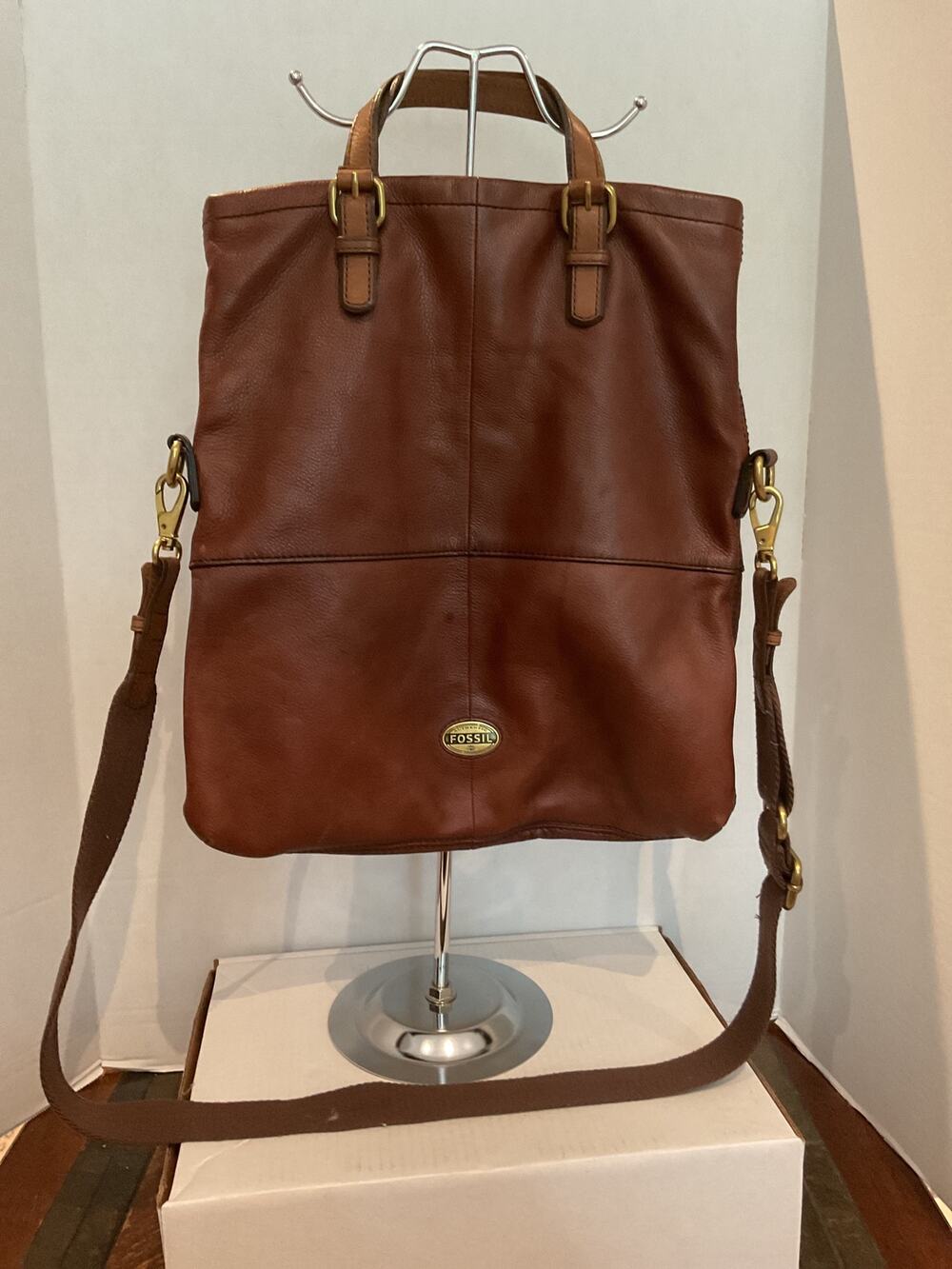 Fossil - Leather Fold-Over Crossbody Bag - Chestnut Brown